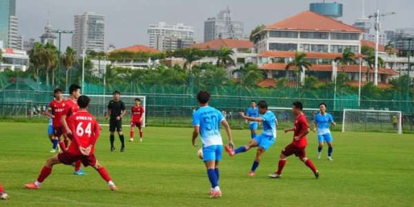 九游体育入口-“我爱足球”燃情椰城 海口足球联赛热力启幕