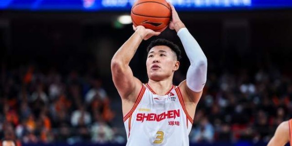 毫无悬念！贺希宁加冕CBA常规赛MVP，场均狂砍20+5+4还要率队争冠