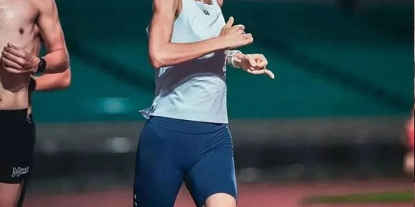 九游体育注册-最快女护士张水华：一手好牌，打得稀烂