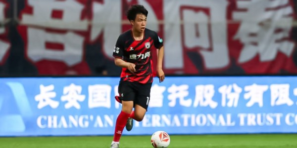 荷乙劲旅锁定国青中场新星 致力搭建中欧足坛纽带